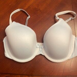 Body by Victoria full coverage lightly lined underwire bra 34D light blue